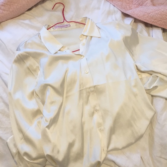 Pearl Satin Button Up - Picture 5 of 7